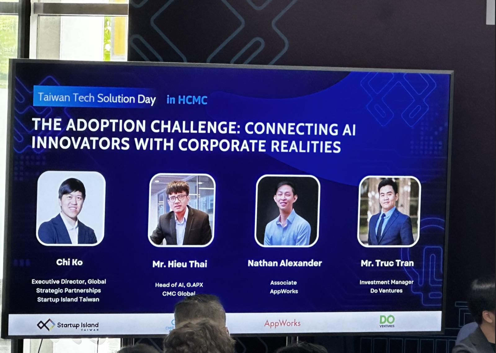 座談投影片顯示四位與談人照片與職稱:Startup Island Taiwan 的 Chi Ko、CMC Global 的 Hieu Thai、AppWorks 的 Nathan Alexander、Do Ventures 的 Truc Tran